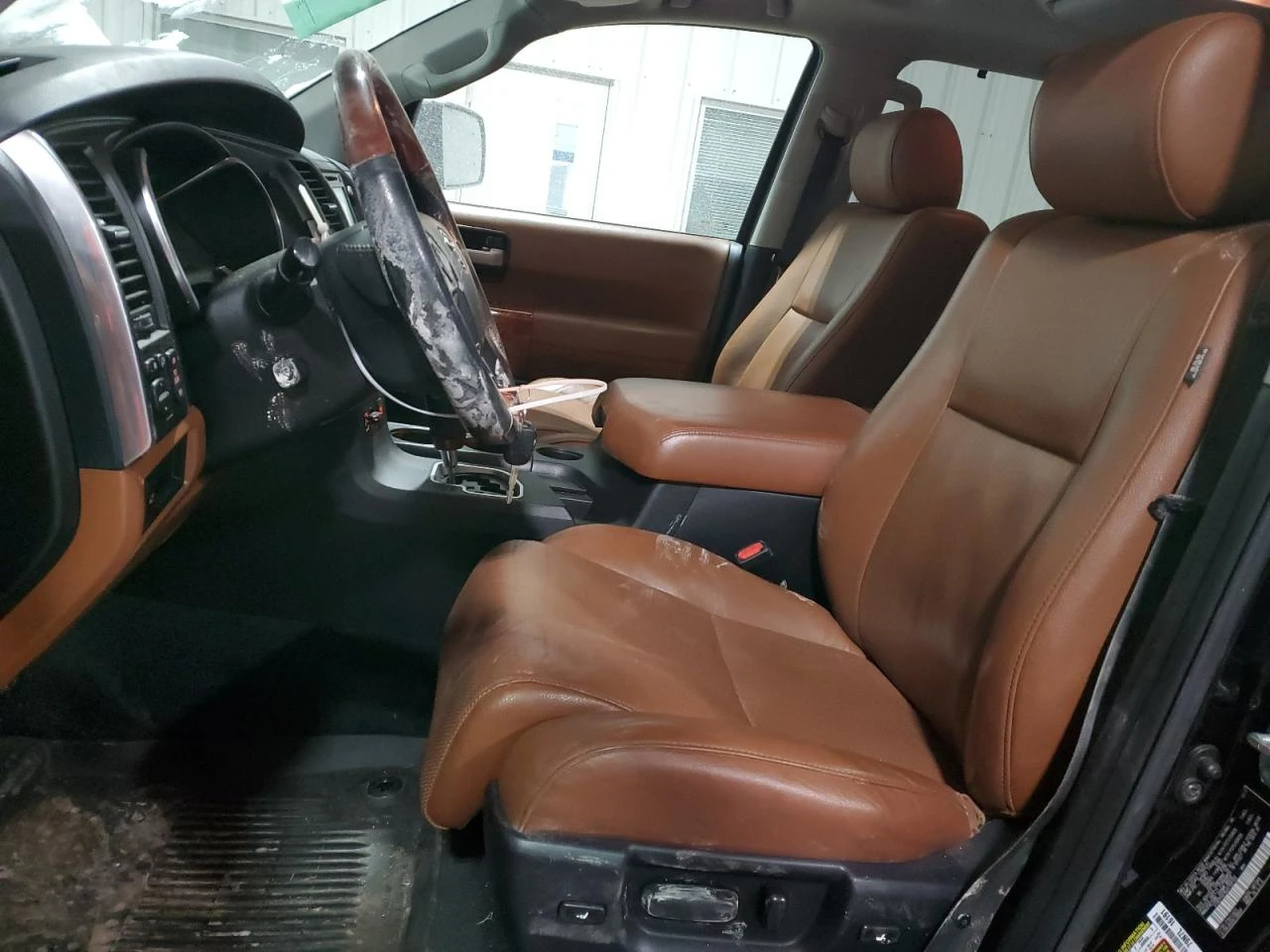 Toyota Sequoia PLATINUM 5.7* Обдух* JBL* Подгрев* Дистроник*  - изображение 7