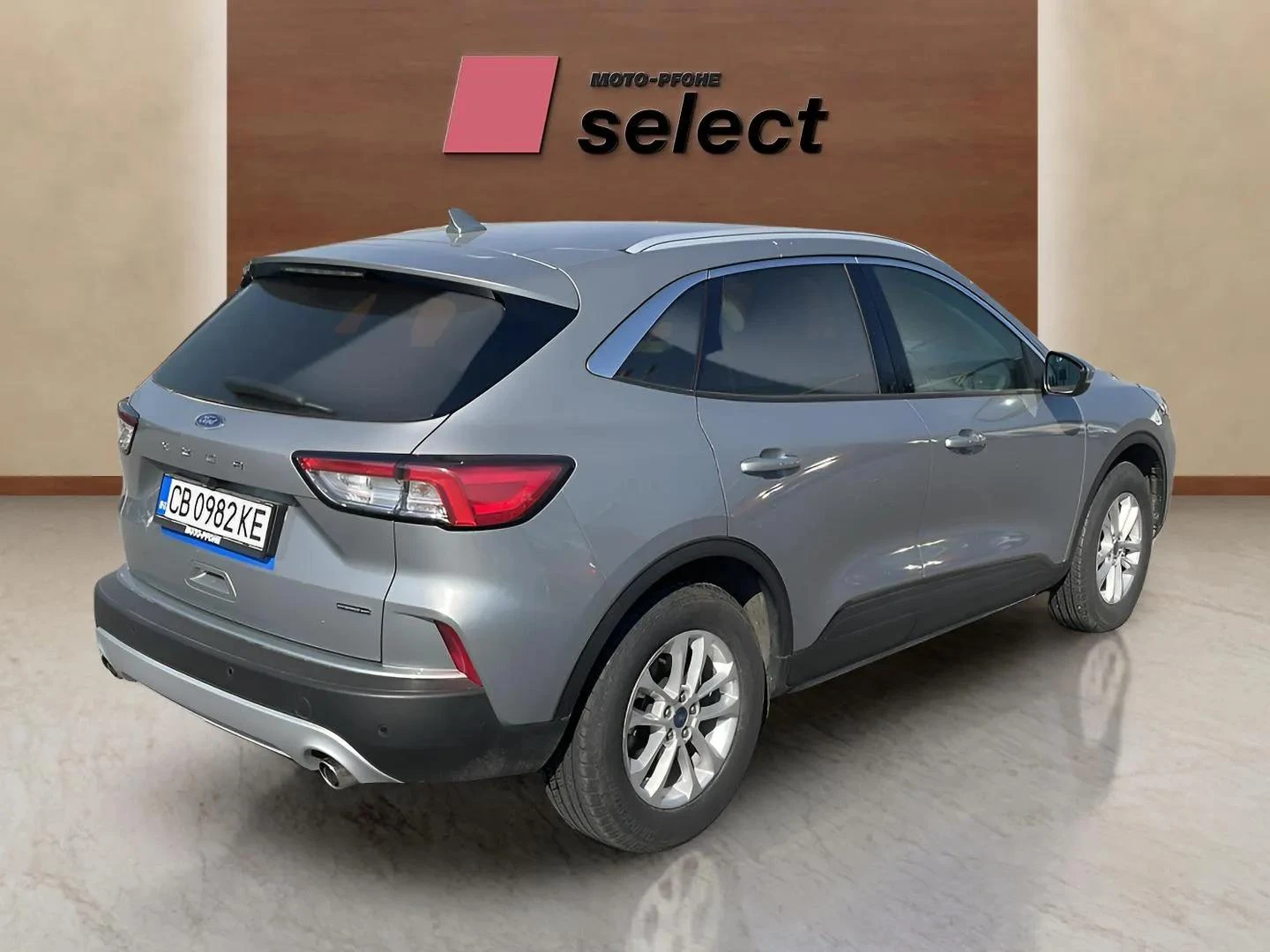 Ford Kuga 2.5i FHEV - изображение 5
