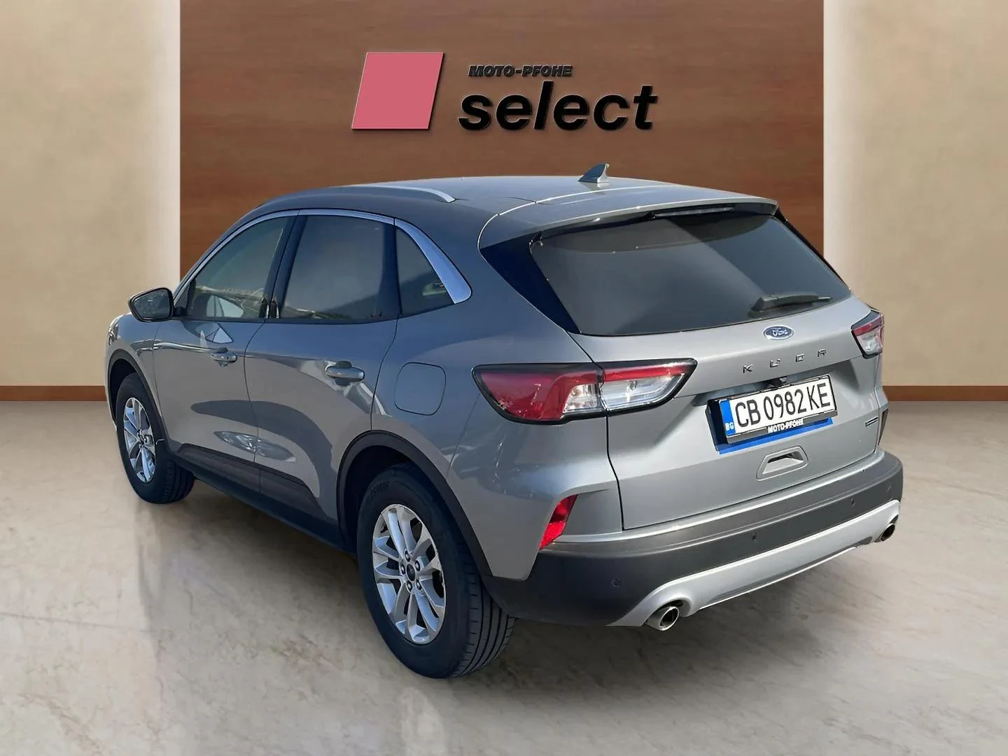 Ford Kuga 2.5i FHEV - изображение 7