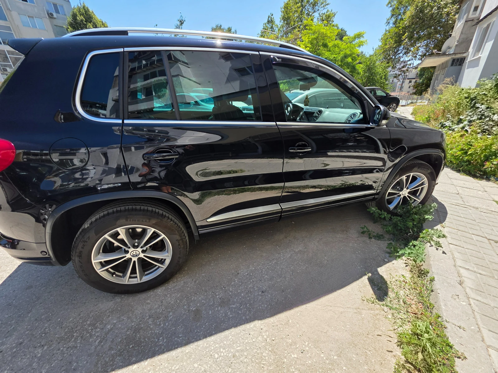 VW Tiguan R-LINE - изображение 6