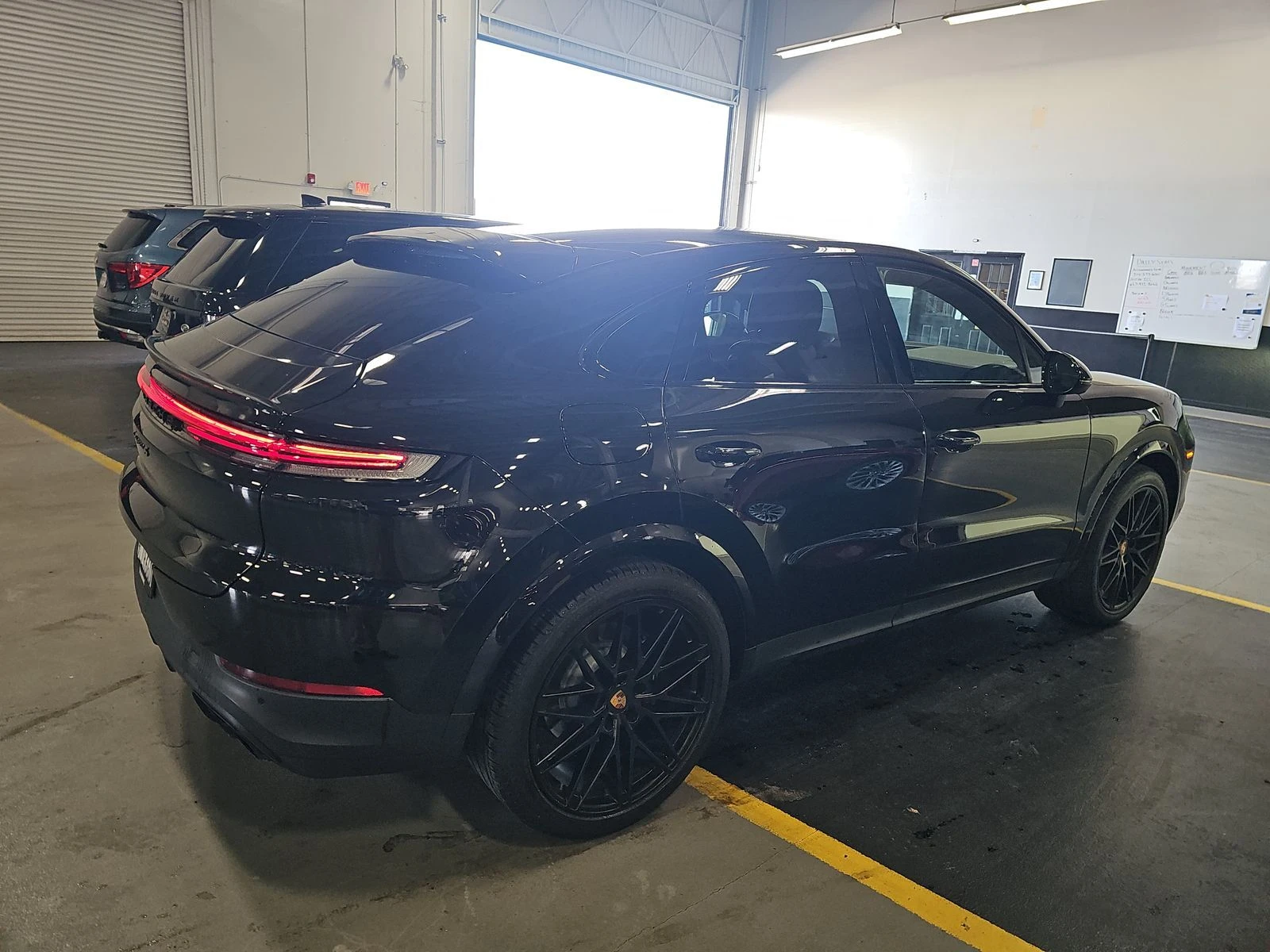 Porsche Cayenne  - изображение 4