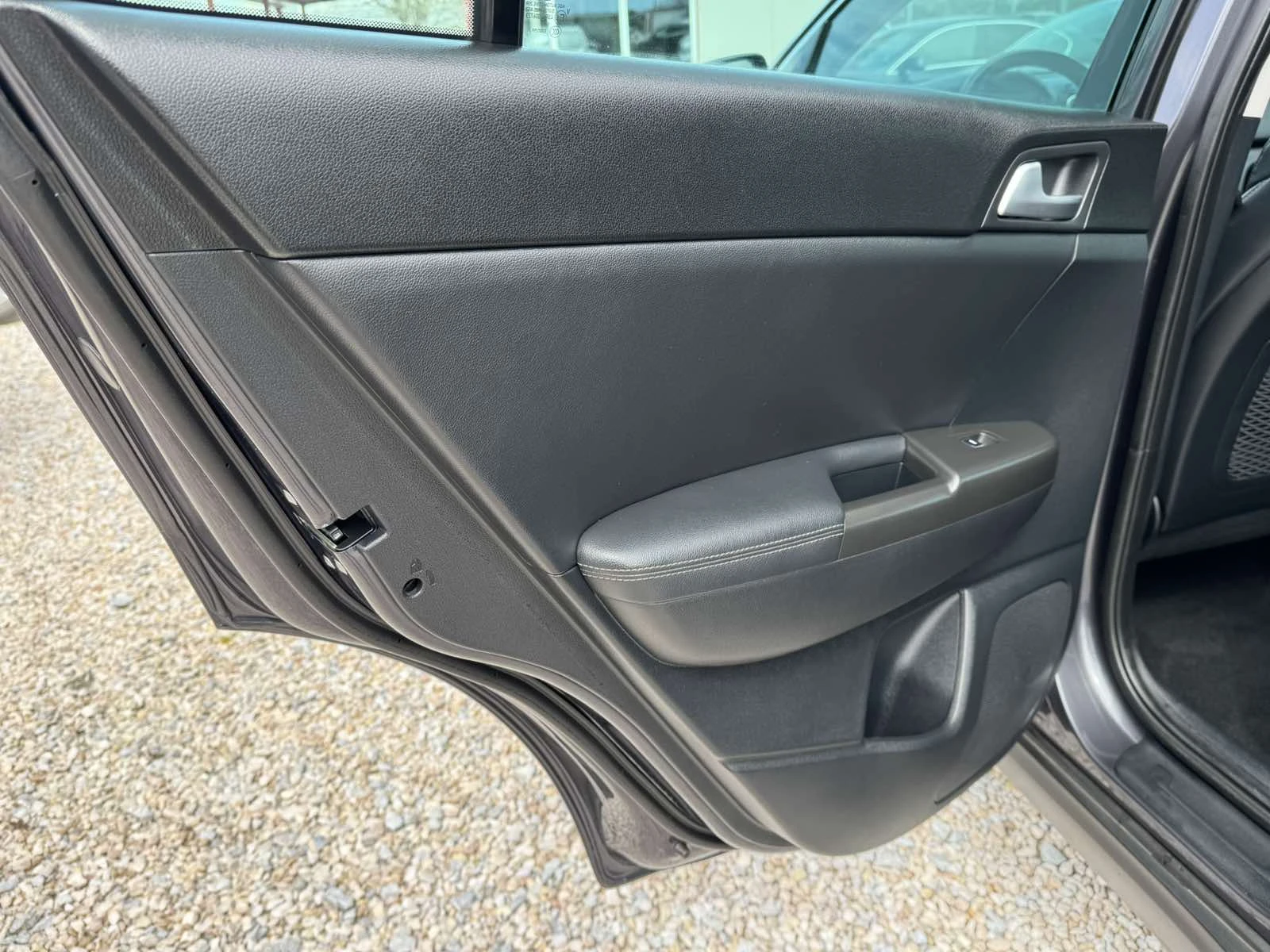 Kia Sportage 1.7CRDI | Mobile.bg � ����������� 7