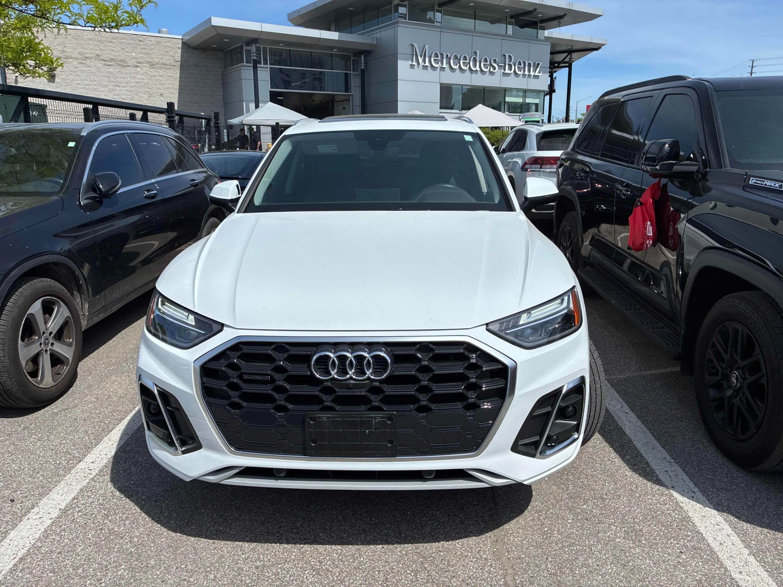 Audi Q5 Progressiv * CARFAX * АВТО КРЕДИТ * , снимка 4 - Автомобили и джипове - 54768049