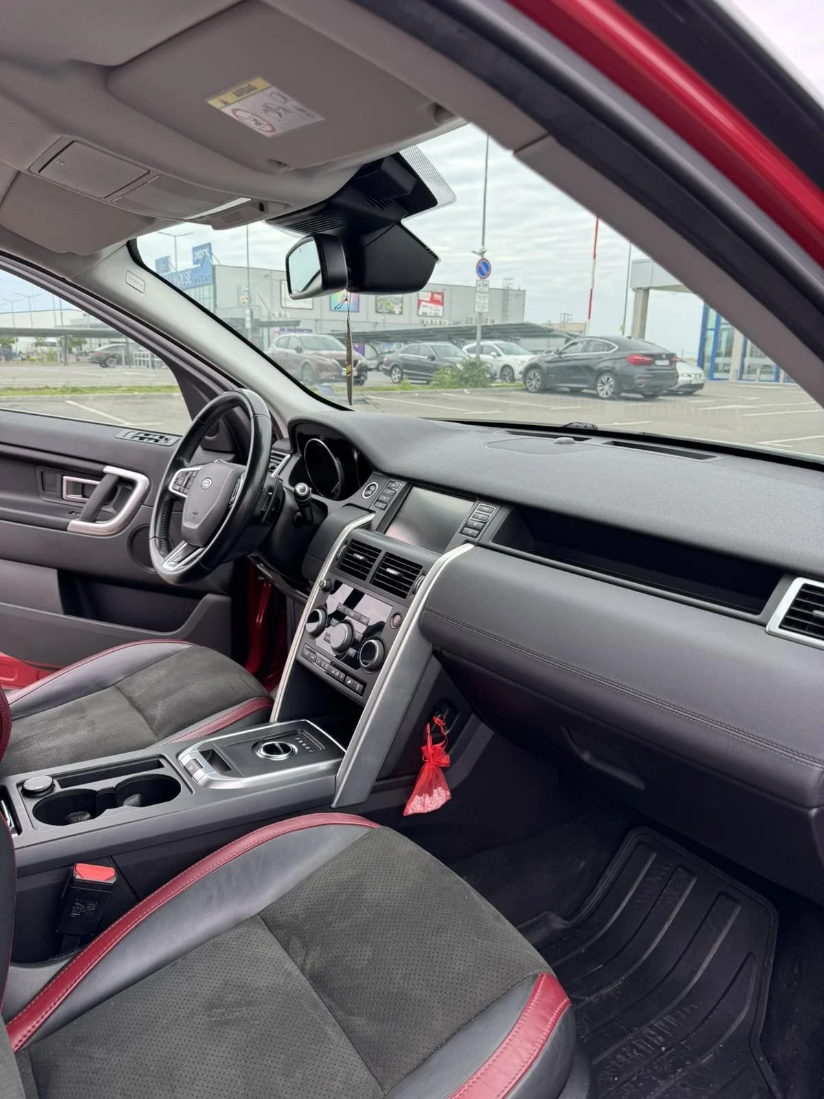 Land Rover Discovery Sport, снимка 6 - Автомобили и джипове - 54949760
