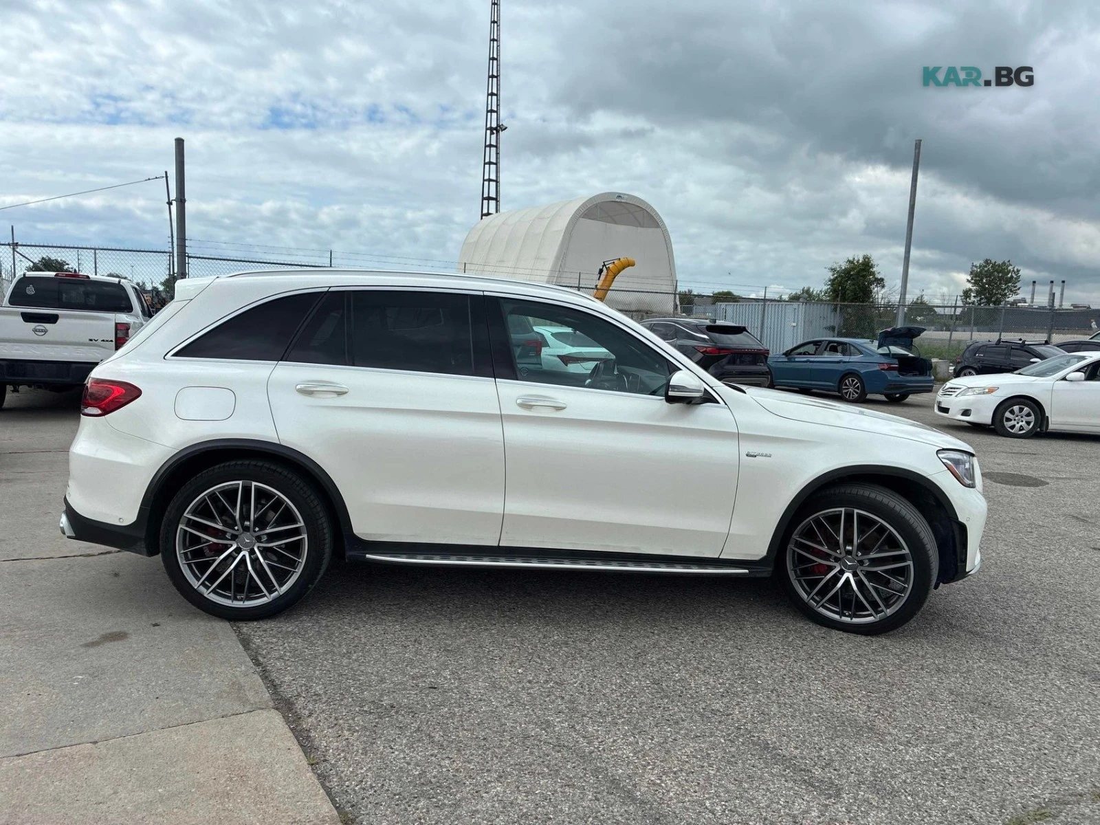 Mercedes-Benz GLC 43 AMG 4MATIC Автокредит Цена до България, снимка 2 - Автомобили и джипове - 55251442