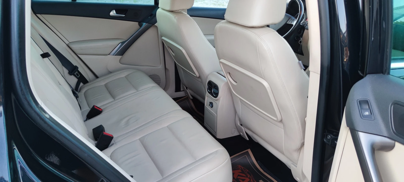 VW Tiguan 2.0TDI 4MOTION , снимка 15 - Автомобили и джипове - 55276825