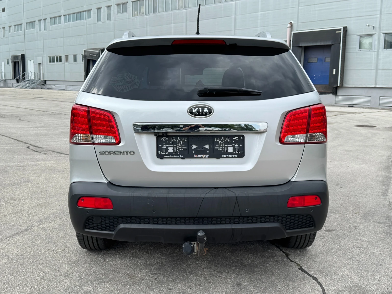 Kia Sorento 2.4 бензин/Автомат/4х4, снимка 4 - Автомобили и джипове - 55324399