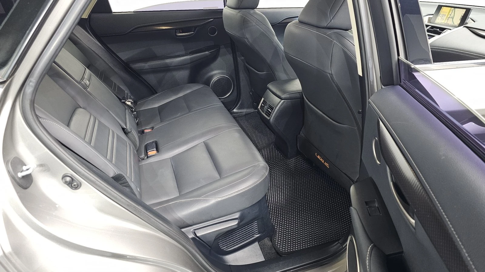Lexus NX 300h* ЛЮК* ПОДГРЕВ ВОЛАН* КРАЙНА ЦЕНА, снимка 12 - Автомобили и джипове - 55367121