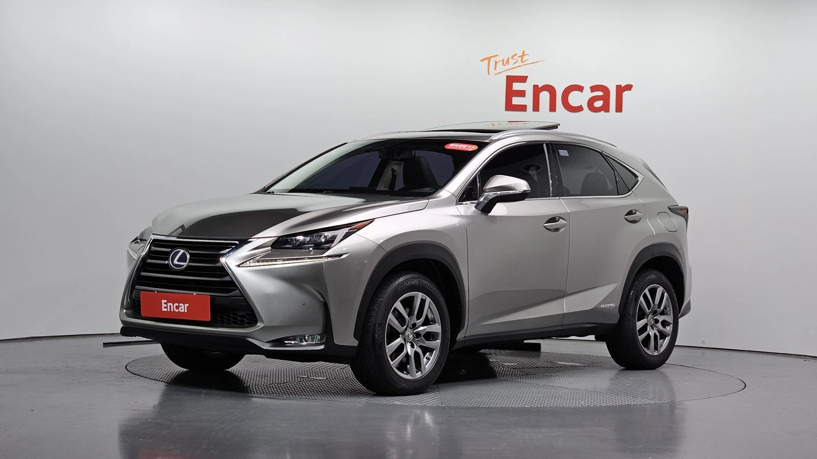 Lexus NX 300h* ЛЮК* ПОДГРЕВ ВОЛАН* КРАЙНА ЦЕНА, снимка 11 - Автомобили и джипове - 55367121