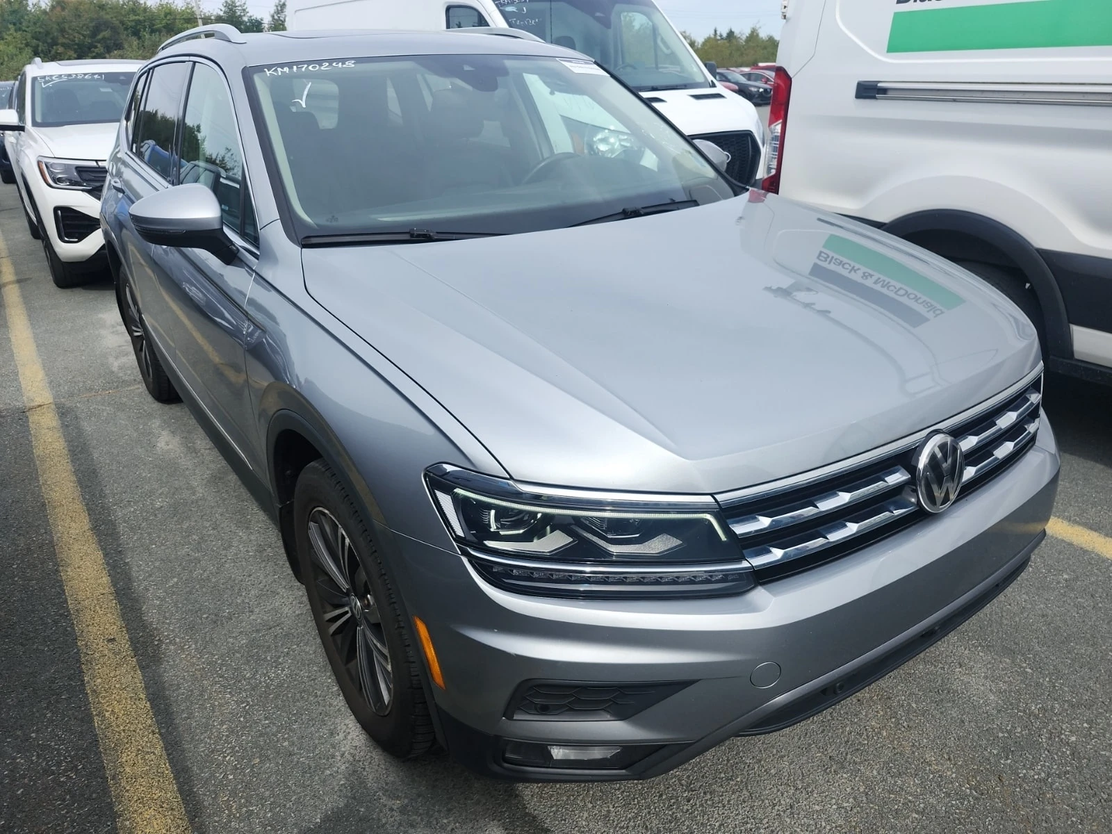 VW Tiguan 4motion Highline/CARFAX/ПАНО/ПОДГРЕВ/ПАМЕТ/, снимка 5 - Автомобили и джипове - 56122360