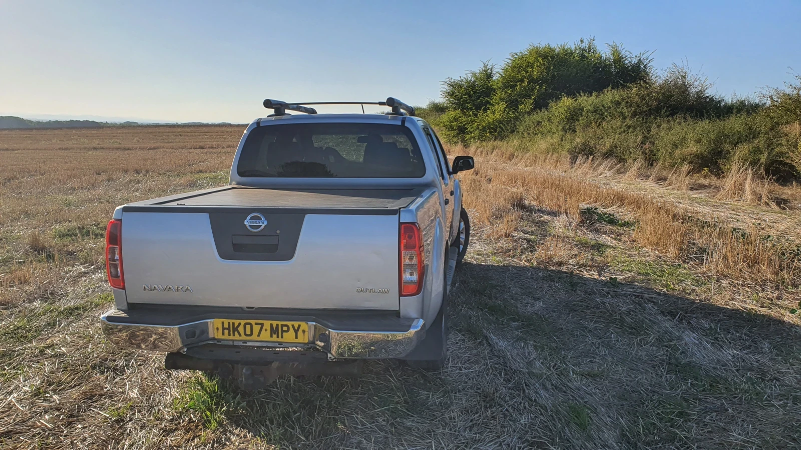 Nissan Navara, снимка 3 - Автомобили и джипове - 56382871