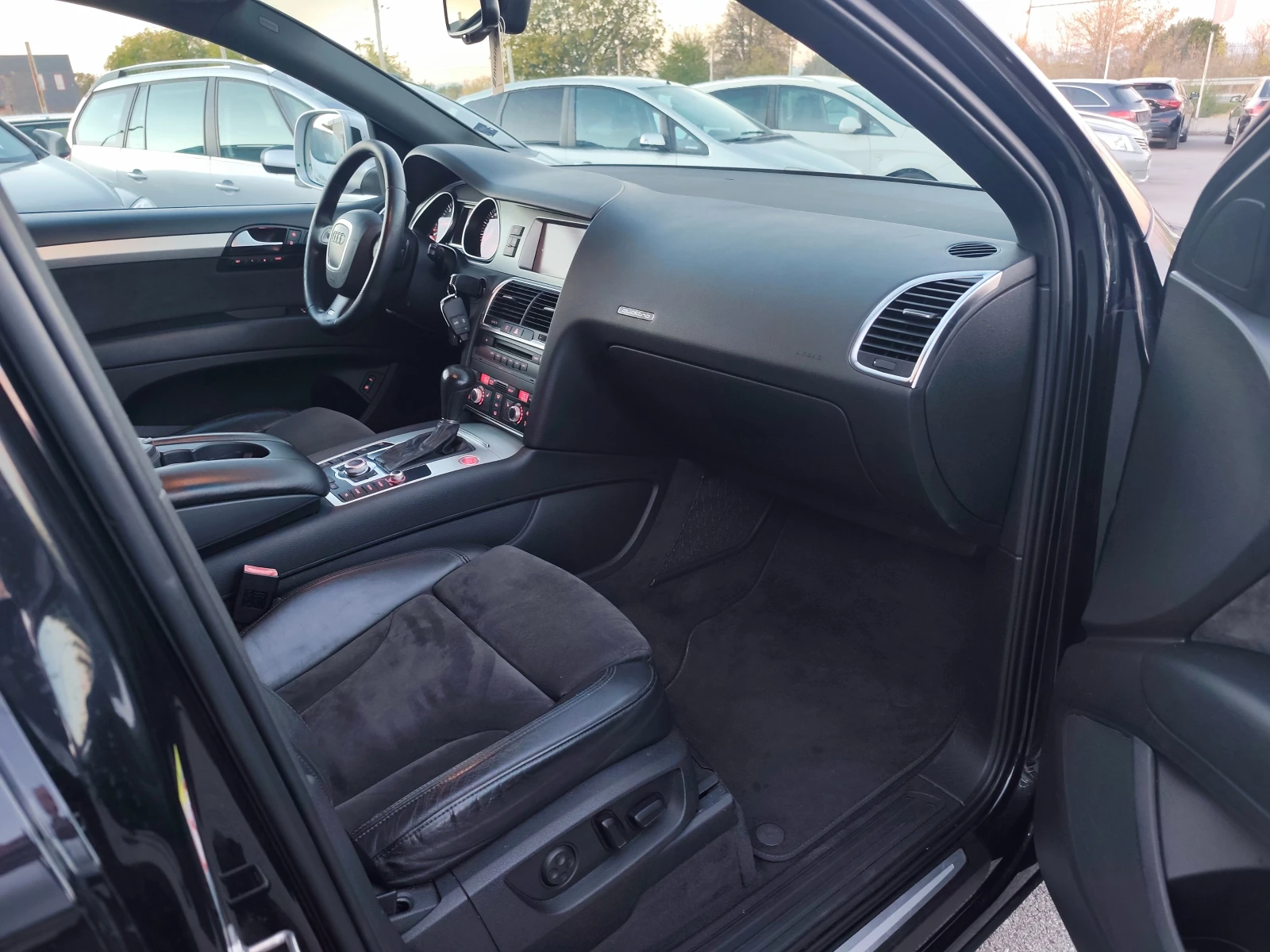 Audi Q7 4.2TDI S-LINE 7 ����� | Mobile.bg � ����������� 10