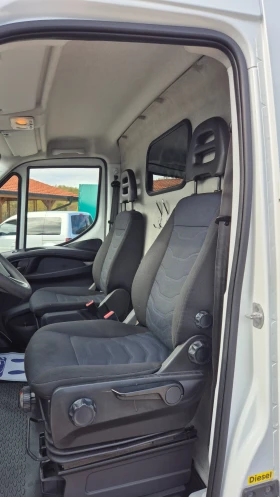 Обява за продажба на Iveco Daily 35c18* КЛИМАТРОНИК* ШВЕЙЦАРИЯ*  ~27 500 лв. - изображение 7 | Auto.bg Обява за продажба на Iveco Daily 35c18* КЛИМАТРОНИК* ШВЕЙЦАРИЯ*  ~27 500 лв. - изображение 7