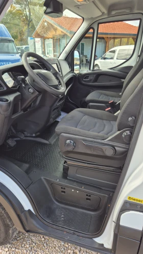 Обява за продажба на Iveco Daily 35c18* КЛИМАТРОНИК* ШВЕЙЦАРИЯ*  ~27 500 лв. - изображение 6 | Auto.bg Обява за продажба на Iveco Daily 35c18* КЛИМАТРОНИК* ШВЕЙЦАРИЯ*  ~27 500 лв. - изображение 6