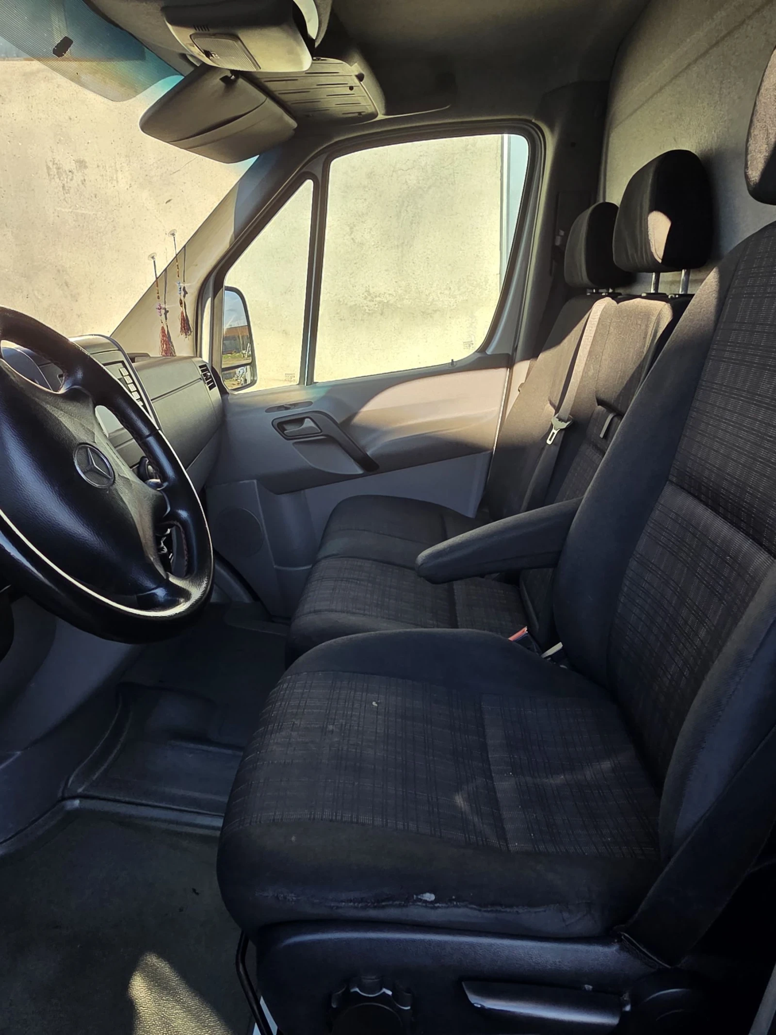 Mercedes-Benz Sprinter 316, снимка 8 - Бусове и автобуси - 54162396