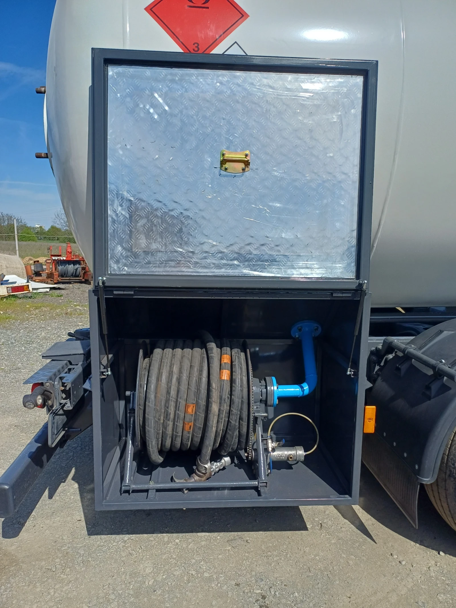 Mercedes-Benz Actros, снимка 11 - Камиони - 54898372