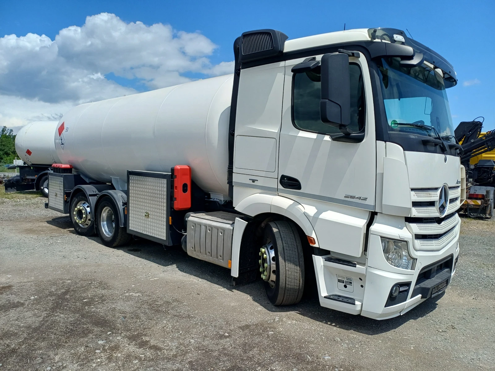 Mercedes-Benz Actros