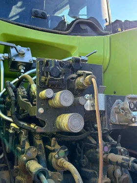 Обява за продажба на Трактор Claas Axion 950 - 1000 МОТО-ЧАСА ~ 324 000 лв. - изображение 6