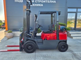 Мотокар Nissan 2 тона ИЗРАВНИТЕЛ / ПЕРФЕКТЕН / КАТО НОВ, снимка 2