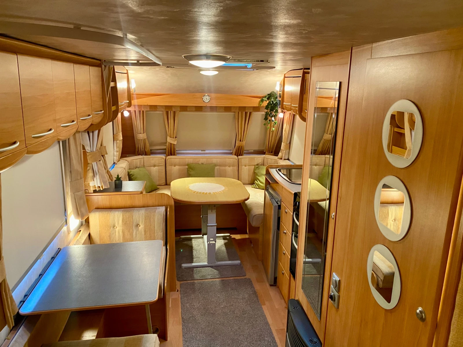 Каравана Adria Adora 532 - изображение 4