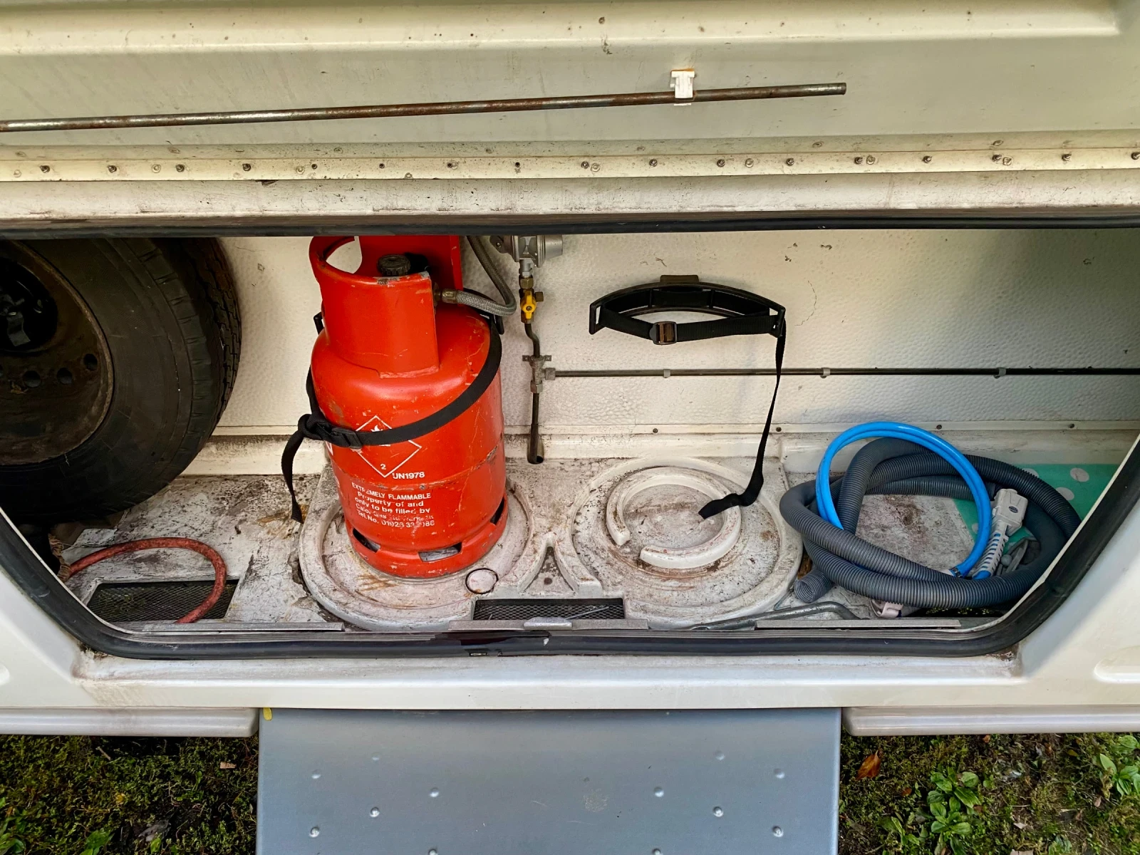 �������� Adria Adora 532 | Mobile.bg � ����������� 16