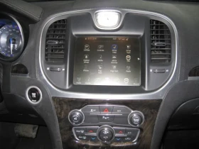 Chrysler 300c 3.6 Prestige, снимка 11