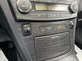 Toyota Avensis 2.2D4D Кожа/Панорама, снимка 14