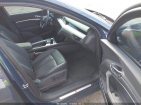 Audi E-Tron SPORTBACK PREMIUM PLUS S LINE QUATTRO - 23050 € / 45081.88 лв. - 10263523 9