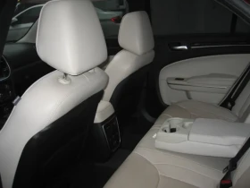 Chrysler 300c 3.6 Prestige - 10215 € / 19978.80 лв. - 18305768 16
