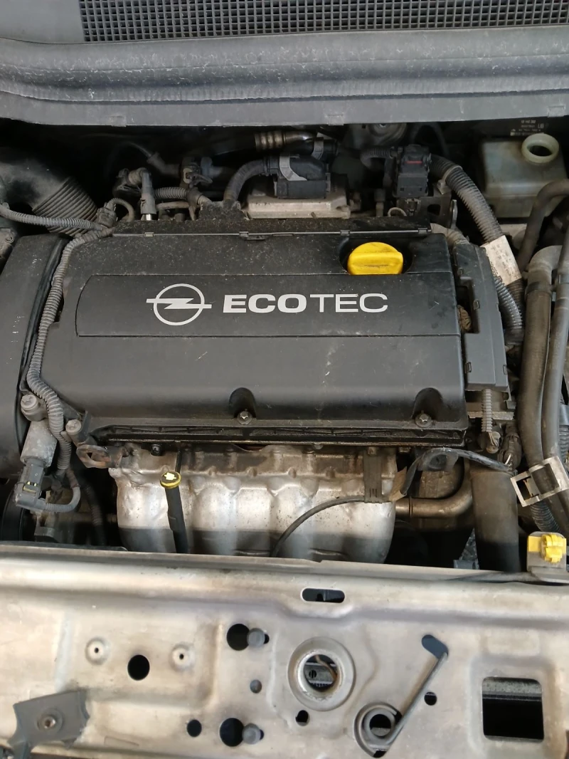 Opel Zafira 1.6/1.8, снимка 5 - Автомобили и джипове - 49999285