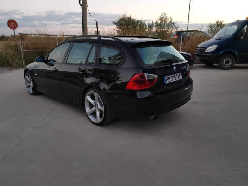 BMW 320, снимка 11 - Автомобили и джипове - 45457784