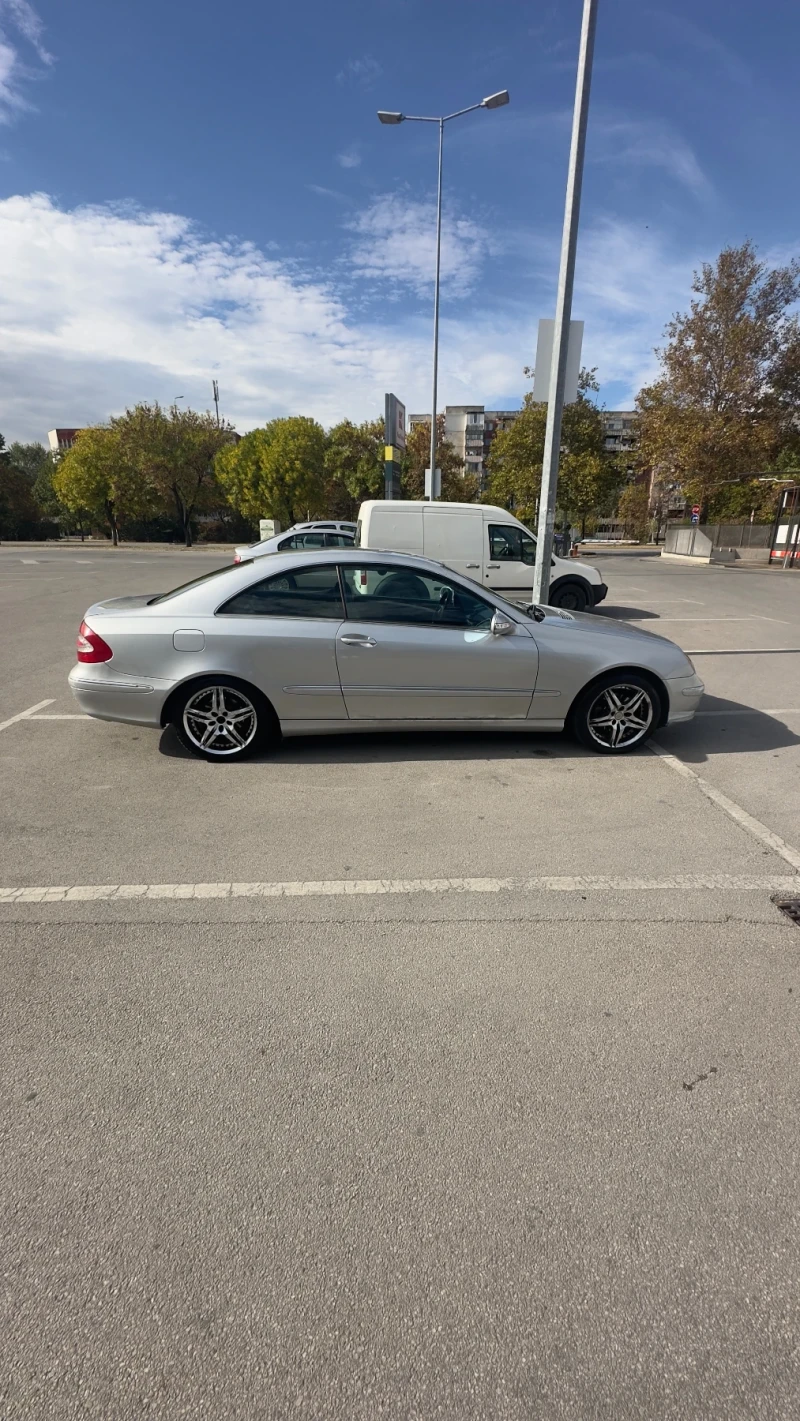 Mercedes-Benz CLK, снимка 10 - Автомобили и джипове - 47597308