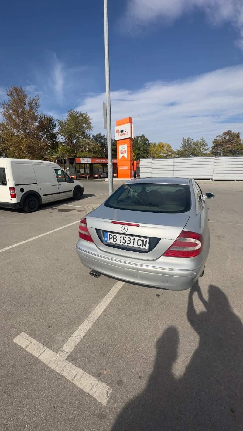 Mercedes-Benz CLK, снимка 9 - Автомобили и джипове - 47597308