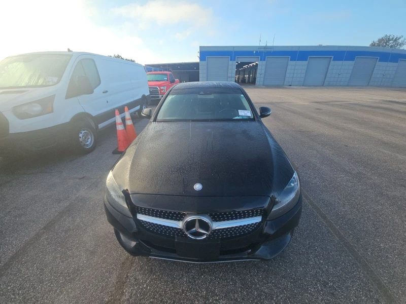 Mercedes-Benz C 300 AMG* KEYGO* М.ТОЧКА, снимка 2 - Автомобили и джипове - 47947745