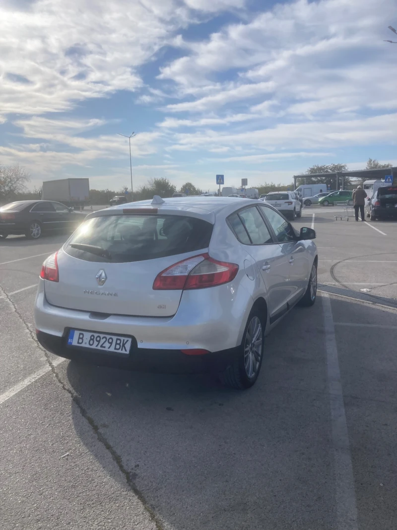 Renault Megane, снимка 3 - Автомобили и джипове - 48568655