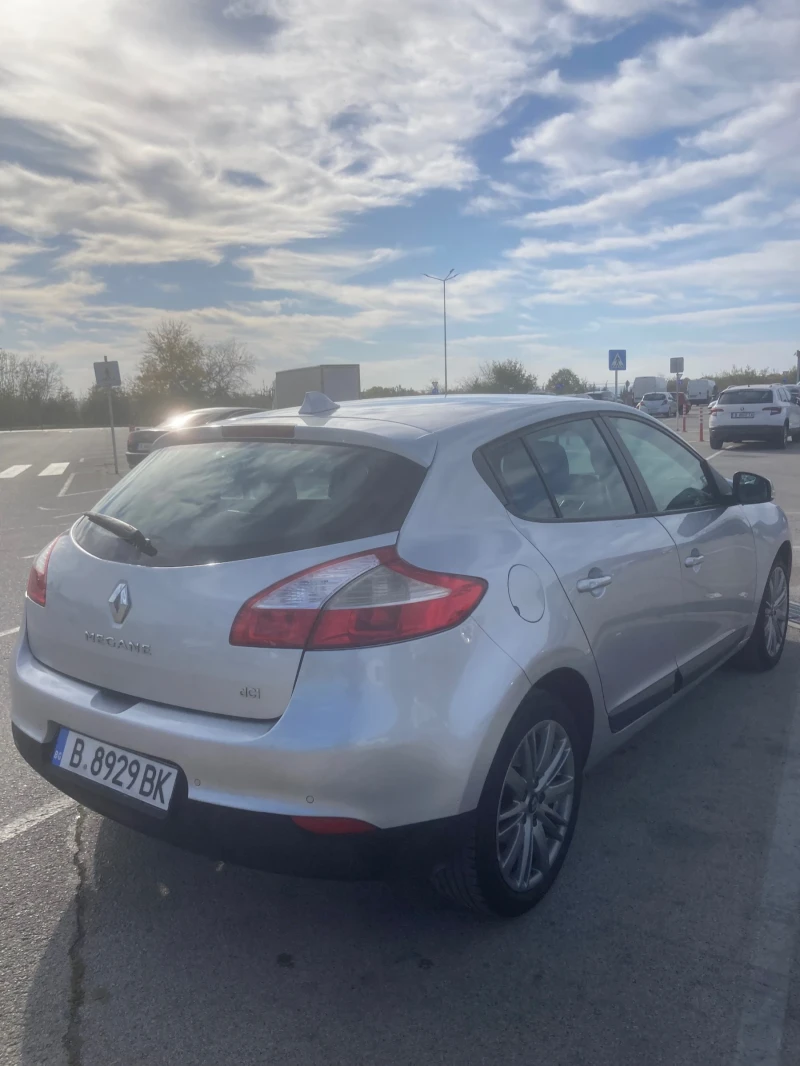 Renault Megane, снимка 5 - Автомобили и джипове - 48568655