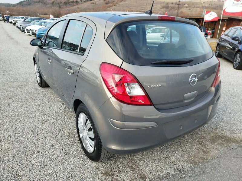 Opel Corsa 1.2I-82кс.НАВИГАЦИЯ, снимка 3 - Автомобили и джипове - 49144376