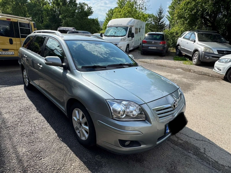 Toyota Avensis 2.0 D4D, снимка 2 - Автомобили и джипове - 52047840