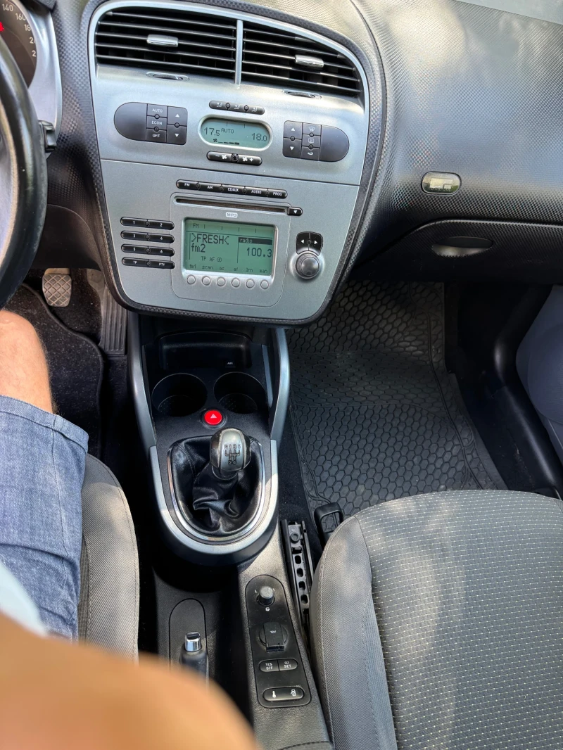 Seat Altea XL* 1.6i LPG 102kc* 192700km* КЛИМА* NAVI* 6.2007г, снимка 4 - Автомобили и джипове - 51616666