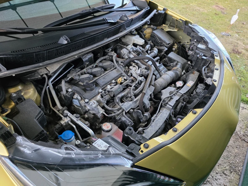 Toyota Yaris Cross CHIC, снимка 7 - Автомобили и джипове - 52461636