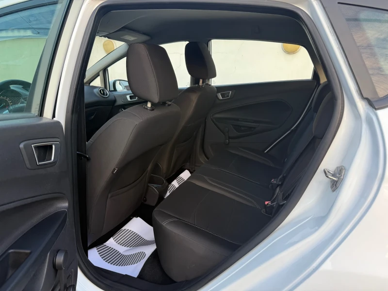 Ford Fiesta 1.25I FACELIFT, снимка 15 - Автомобили и джипове - 52124810