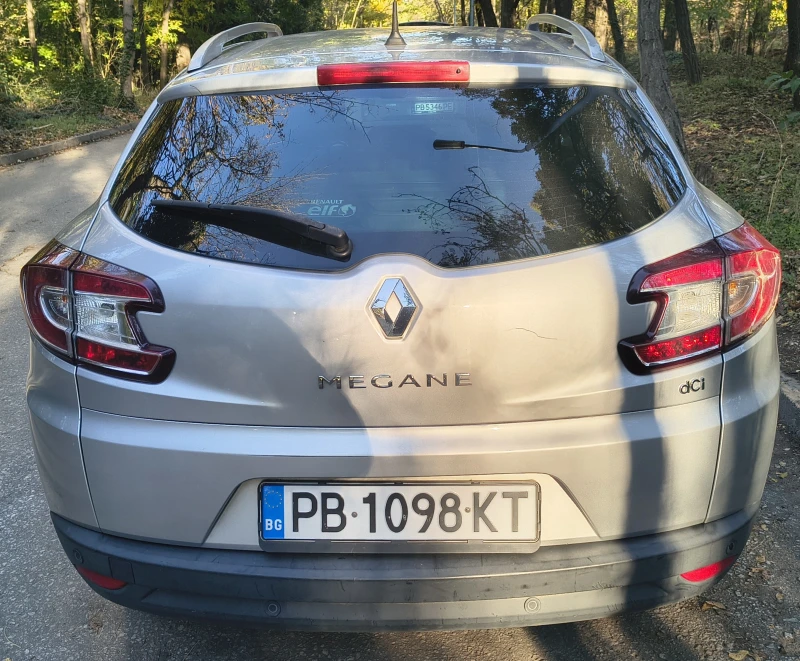 Renault Megane Limited edition, снимка 4 - Автомобили и джипове - 52430582