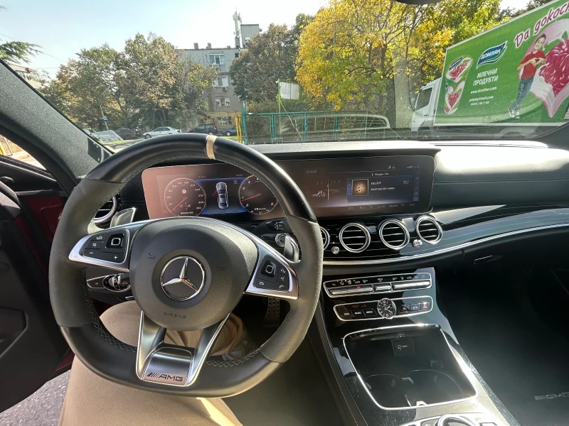 Mercedes-Benz E 63 AMG, снимка 2 - Автомобили и джипове - 52569268