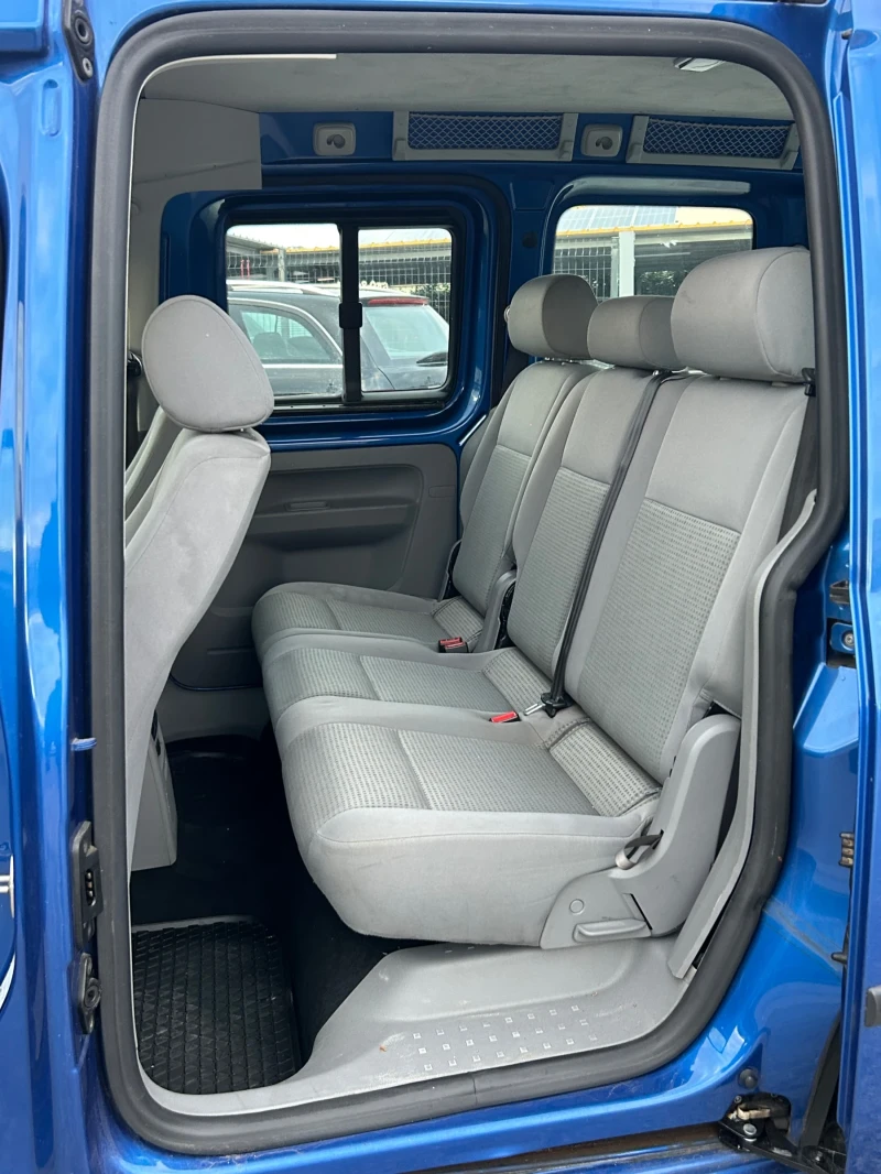 VW Caddy 2.0i МЕТАН 109к.с 7 МЕСТА, снимка 15 - Автомобили и джипове - 52968015