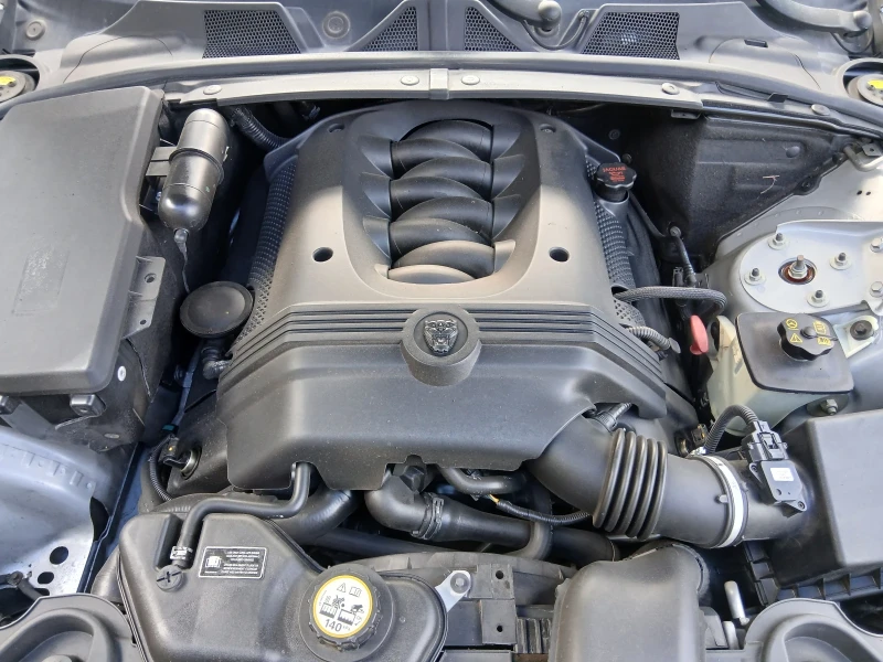 Jaguar Xf 4.2i-V8-300ps. УНИКАТ, снимка 7 - Автомобили и джипове - 53463694