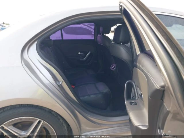 Mercedes-Benz A 220 ПОДГРЕВ* КАМЕРА* КЕЙЛЕС* LANE* ASSIST, снимка 8 - Автомобили и джипове - 53007603