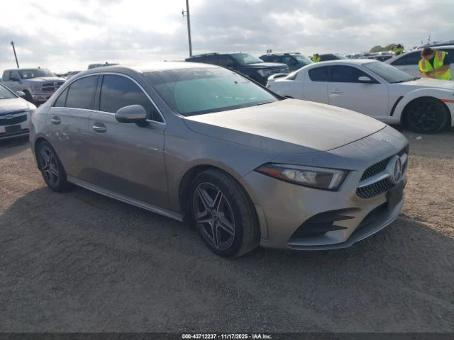 Mercedes-Benz A 220 ПОДГРЕВ* КАМЕРА* КЕЙЛЕС* LANE* ASSIST