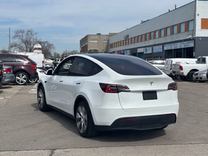 Tesla Model Y Standard Range* PANORAMA* �������* ������ ����*  | Mobile.bg � ����������� 4