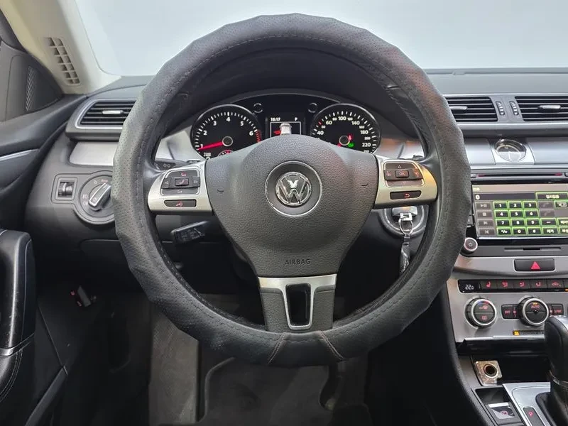 VW CC 2.0 TSI, снимка 13 - Автомобили и джипове - 55720253
