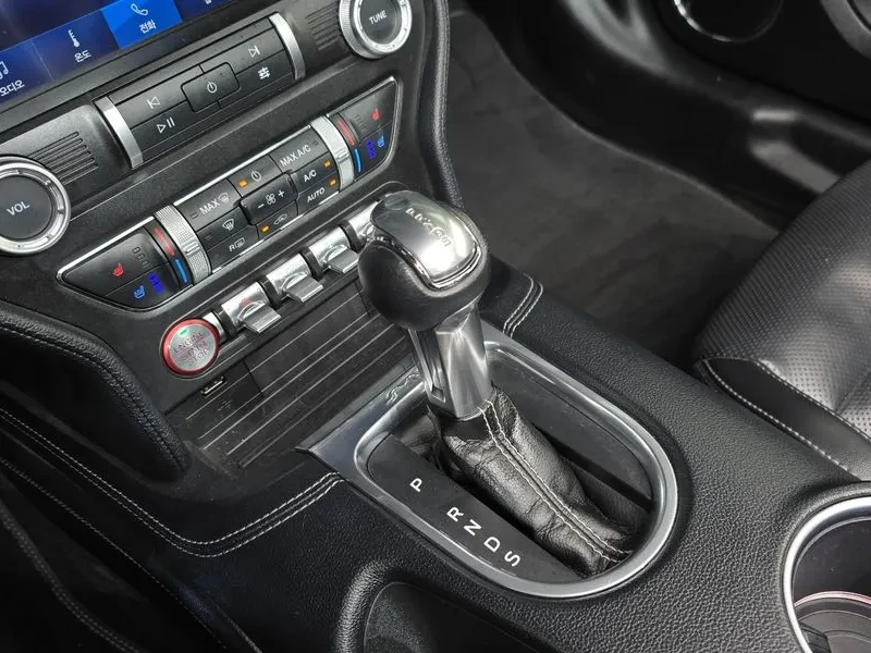Ford Mustang 2.3 - САМО 30% АВАНС, снимка 9 - Автомобили и джипове - 56293280